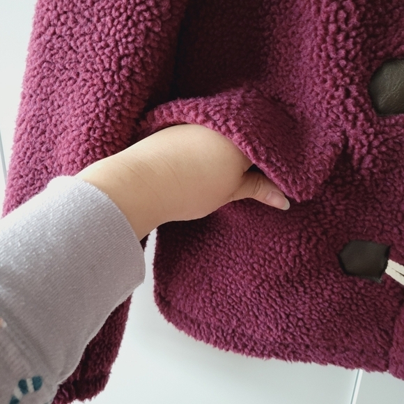 Boden Burgundy Elgin Borg Fleece Toggle Jacket - Picture 7 of 12